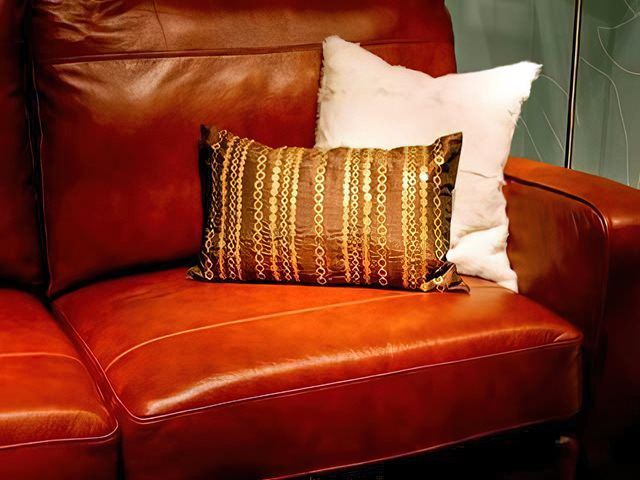 leather-cleaning-4